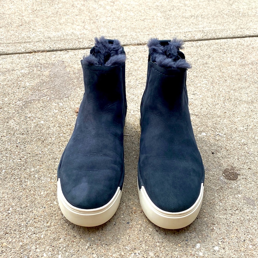 Black Fur Lined J/Slides NYC - 7